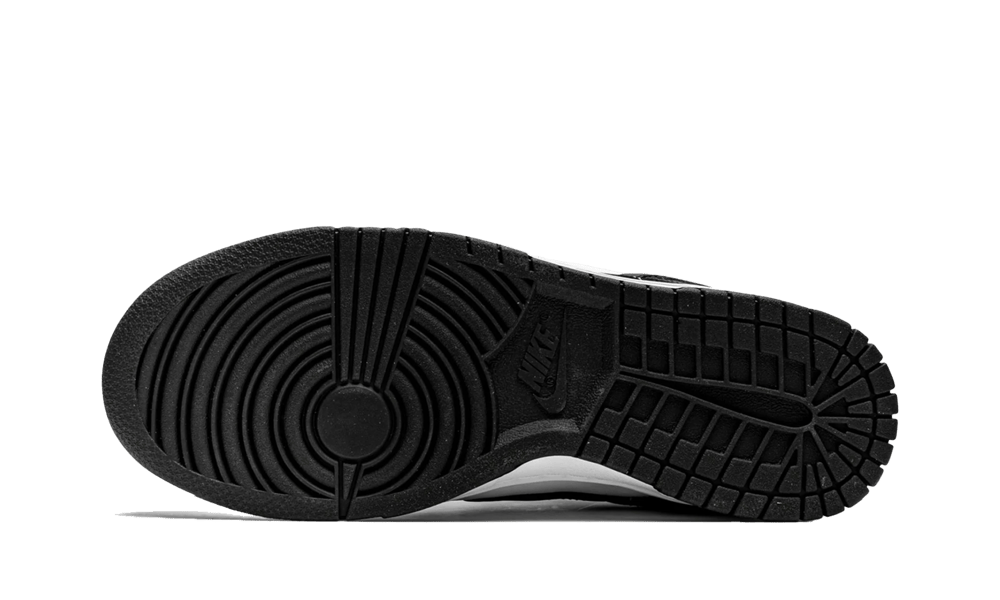 Sneakers DUNK Low Panda Basket